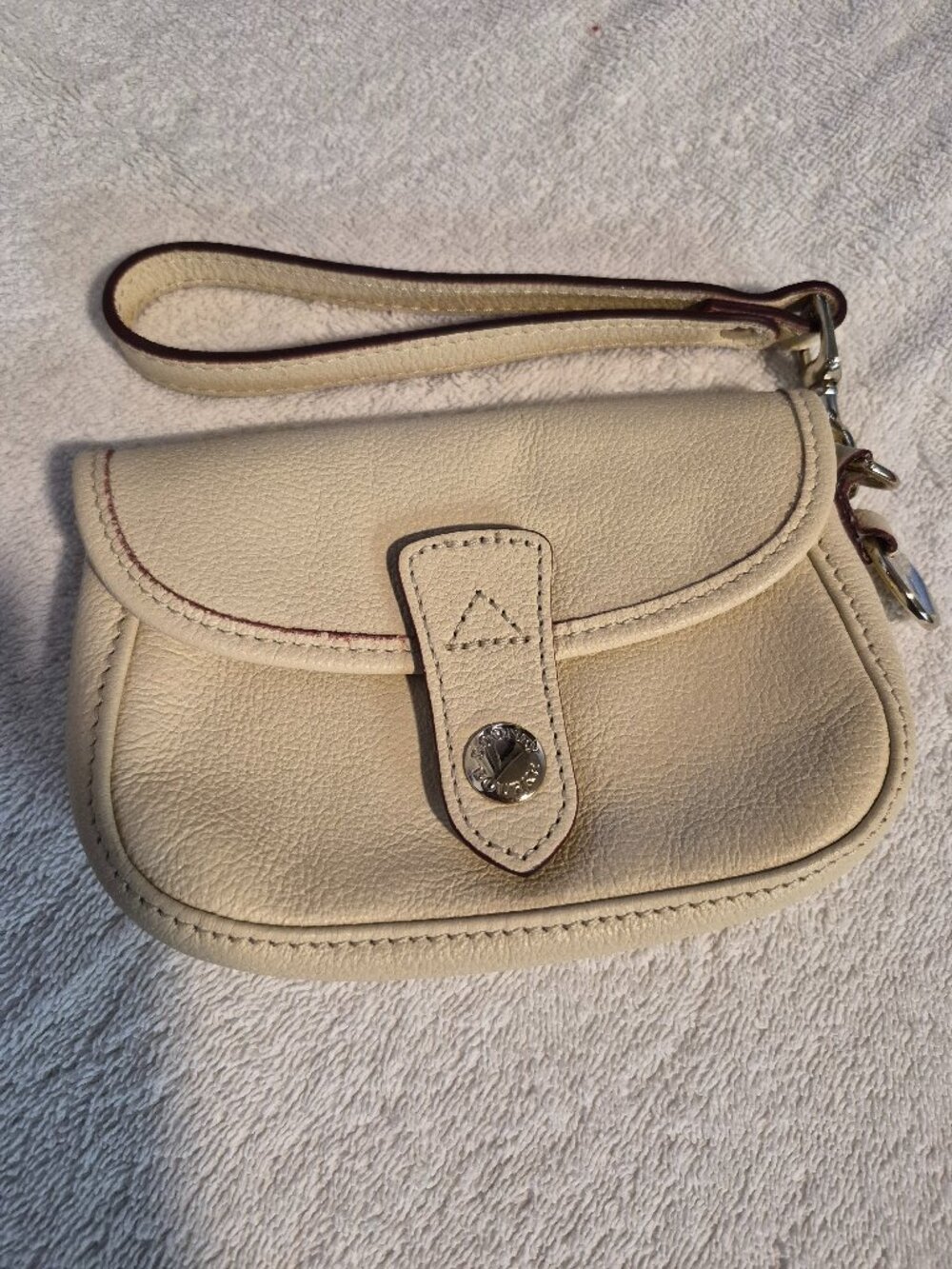 Dooney & Bourke Wristlet